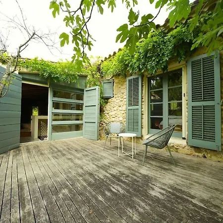 Casa Mas Casellas *